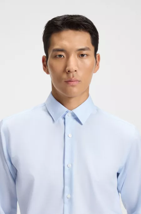 Slim-fit shirt in high-performance structured cotton