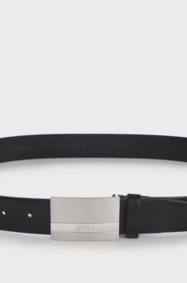 Ceinture en cuir italien avec boucle plate &agrave; logo grav&eacute;, Noir
