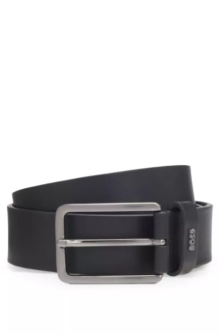Leather belt with logo-lettering keeper