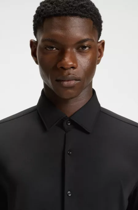 Slim-fit shirt in performance-stretch jersey