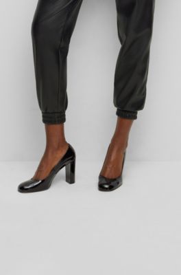 BOSS - Zapatos de salón de charol con en