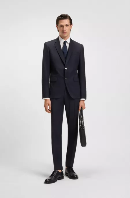 Slim-fit waistcoat in a virgin-wool blend