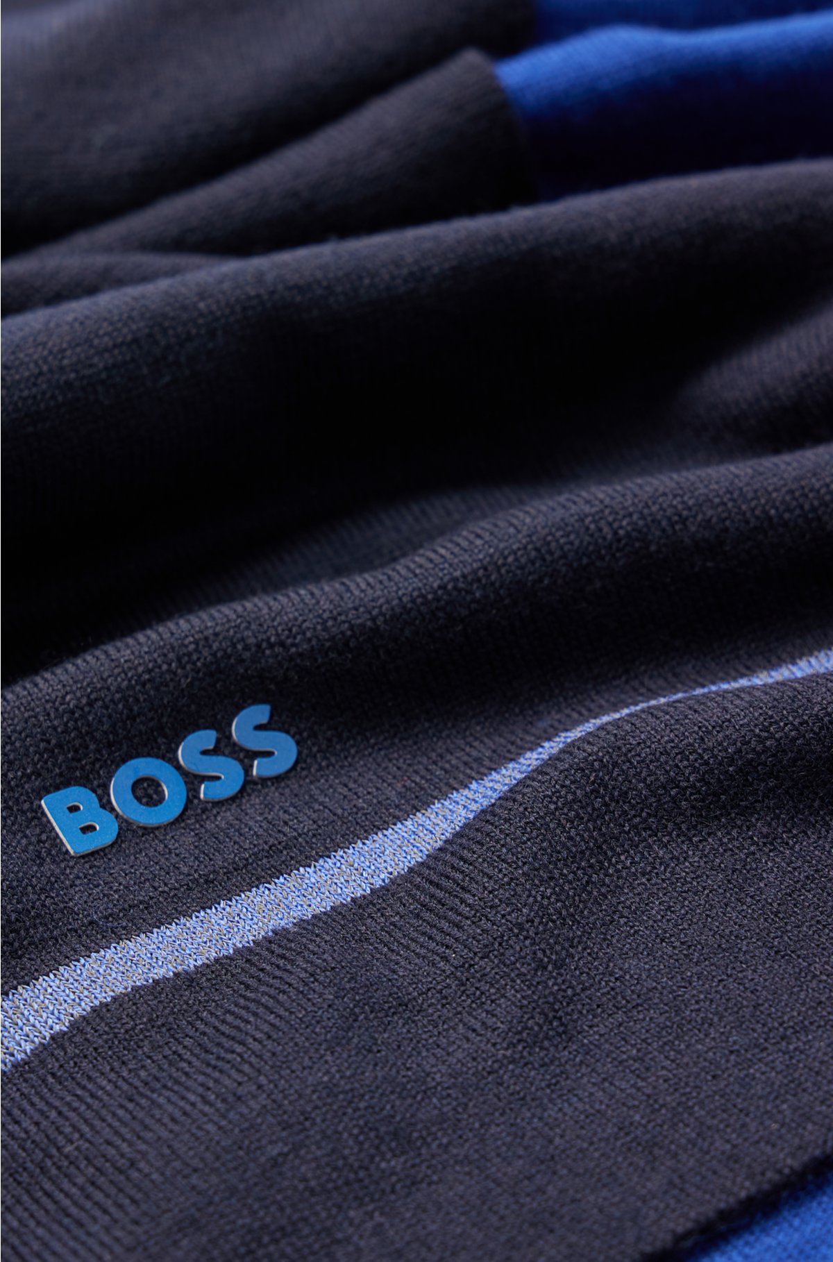 BOSS - Scarf decorative reflective stripe and logo
