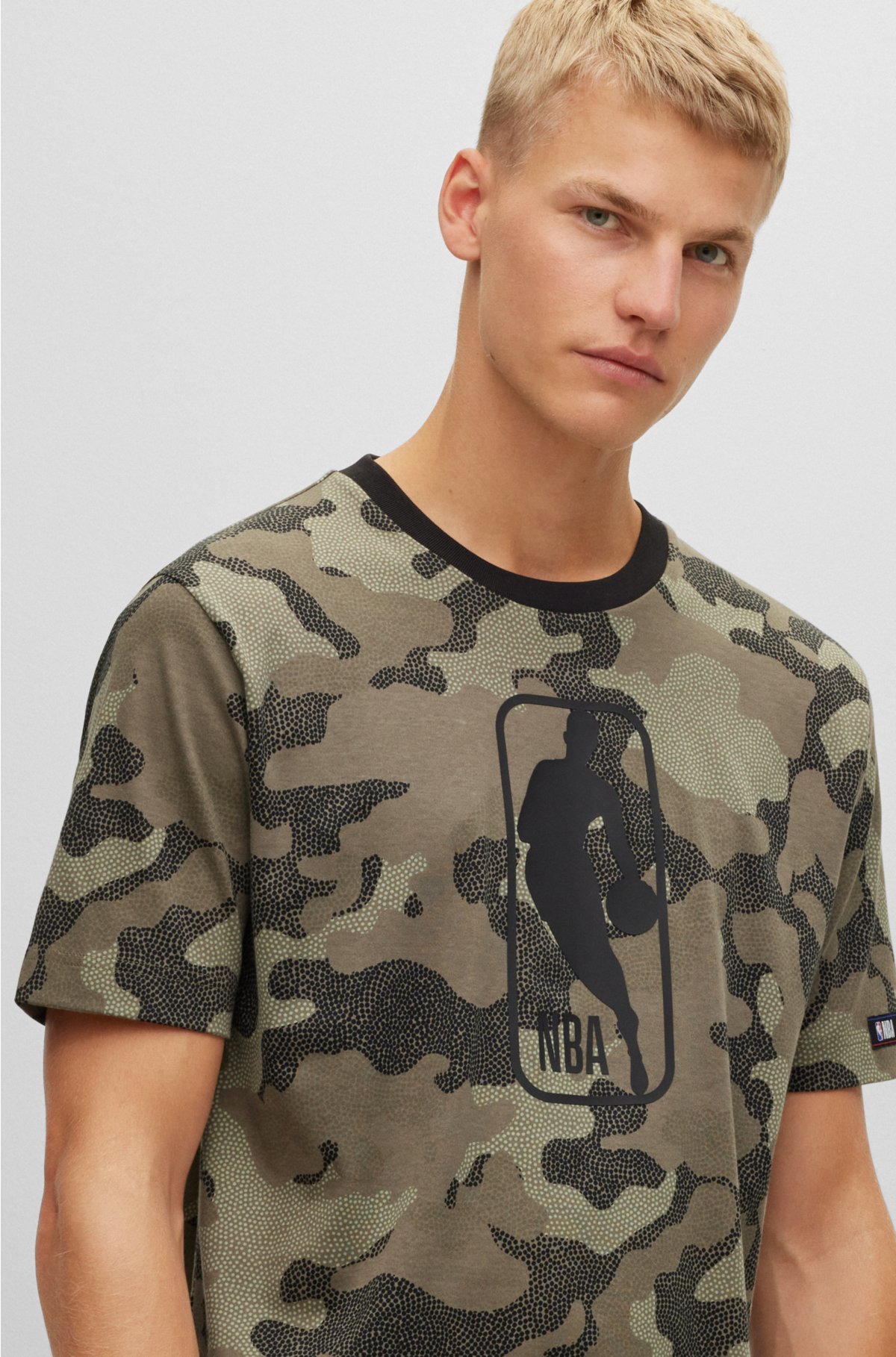 Egoïsme kool Lima BOSS - BOSS & NBA cotton-jersey T-shirt with camouflage pattern