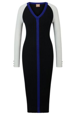 V-neck knitted dress in metallised fabric, White / Black