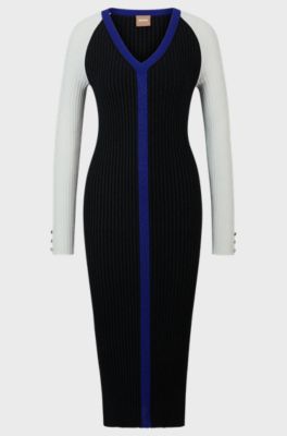 V-neck knitted dress in metallised fabric, White / Black