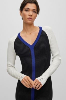 V-neck knitted dress in metallised fabric, White / Black