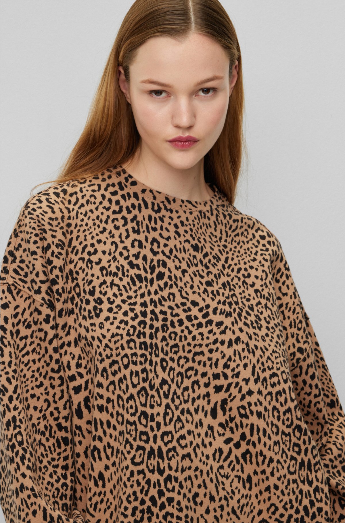 Oversized-fit sweatshirt with jacquard-woven leopard pattern, Brown Patterned