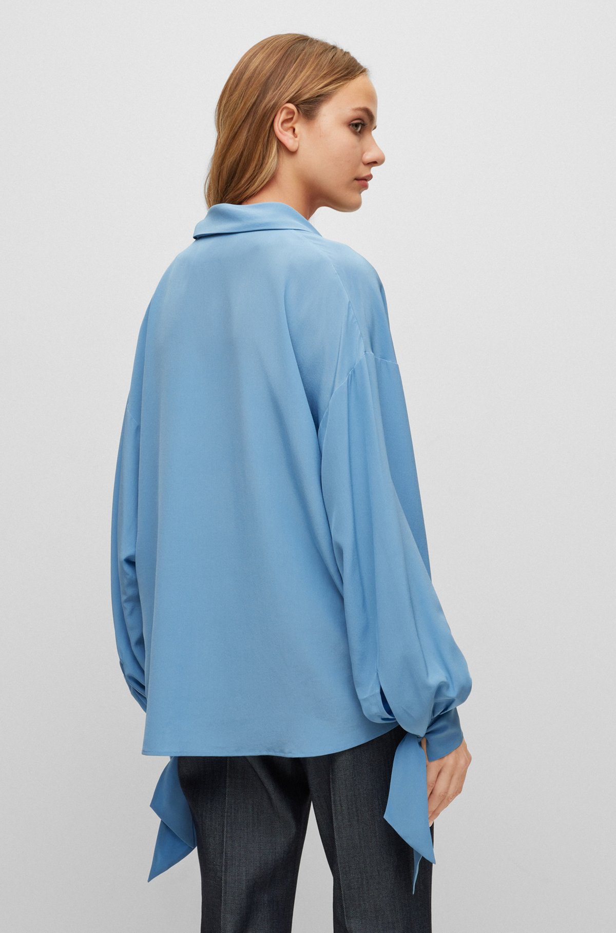 Tie-neck relaxed-fit blouse in silk canvas, Blue