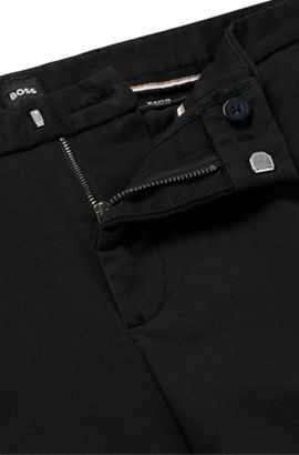 Mode Pantalons Pantalons chinos Hugo Boss Pantalon chinos noir style d\u00e9contract\u00e9 