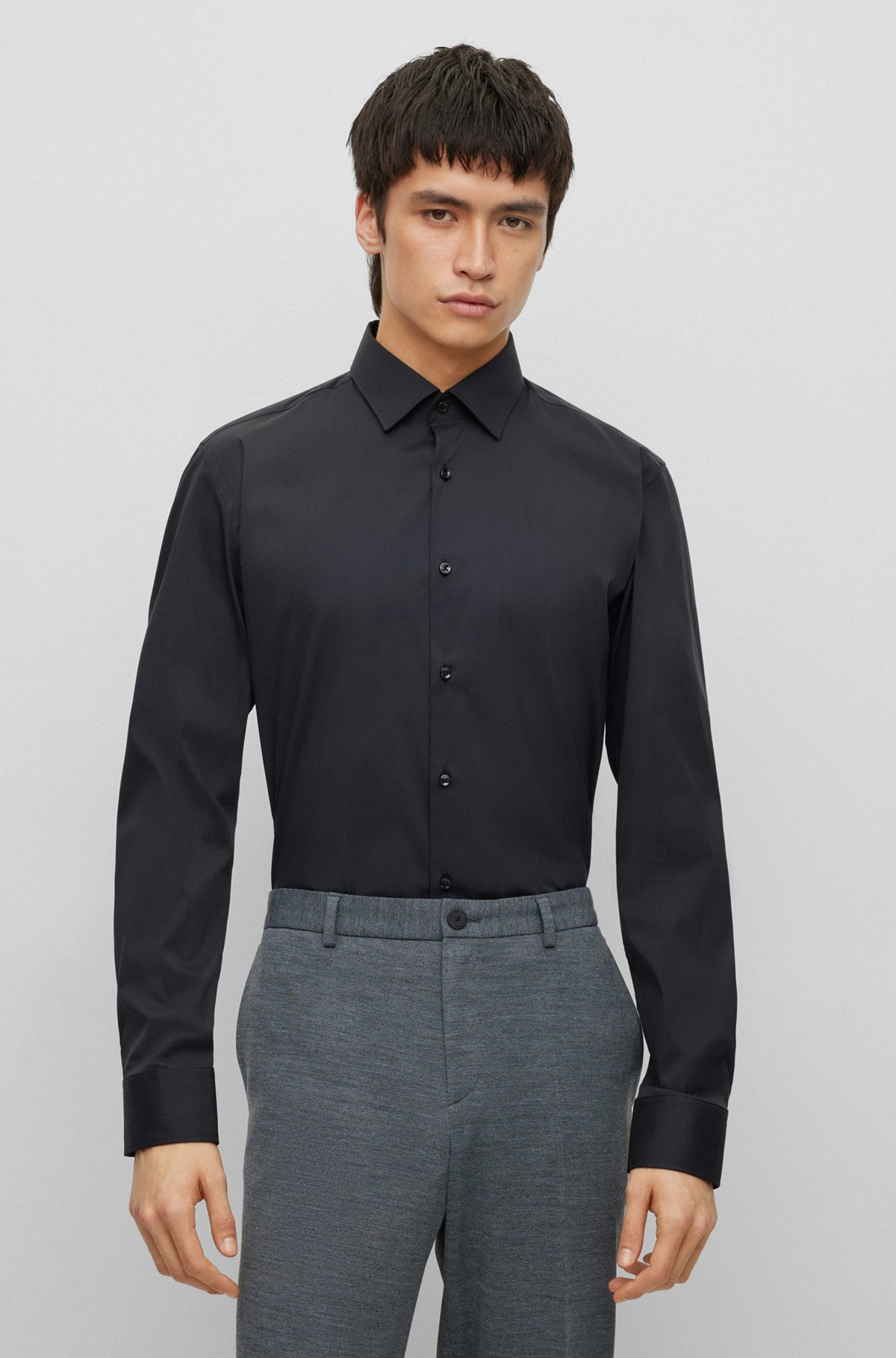 Slim-fit overhemd in popeline van een katoenmix, Zwart