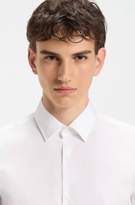 Chemise Slim Fit en popeline de coton mélangé