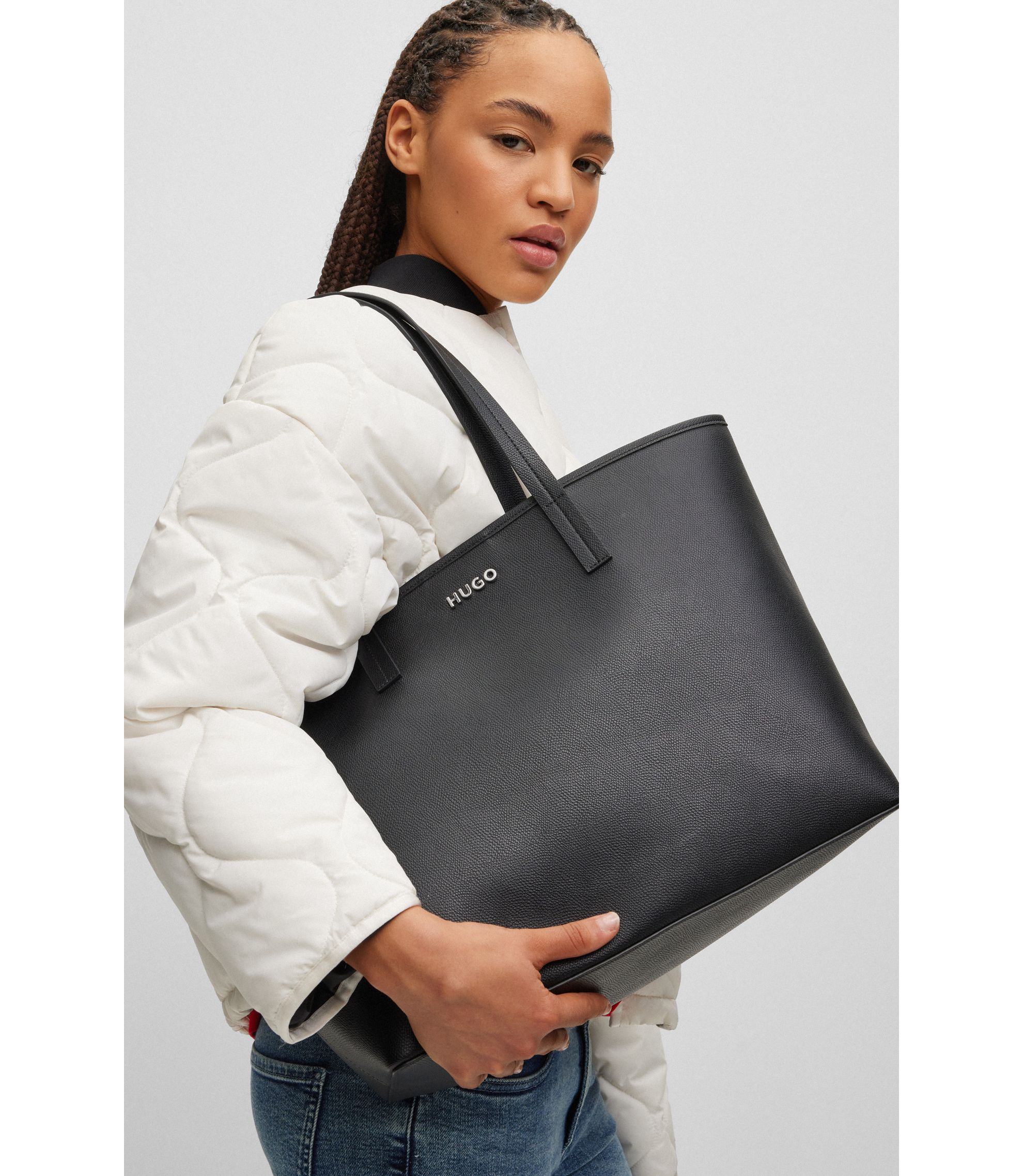 hbeu50485099_001_340?wid=1980&