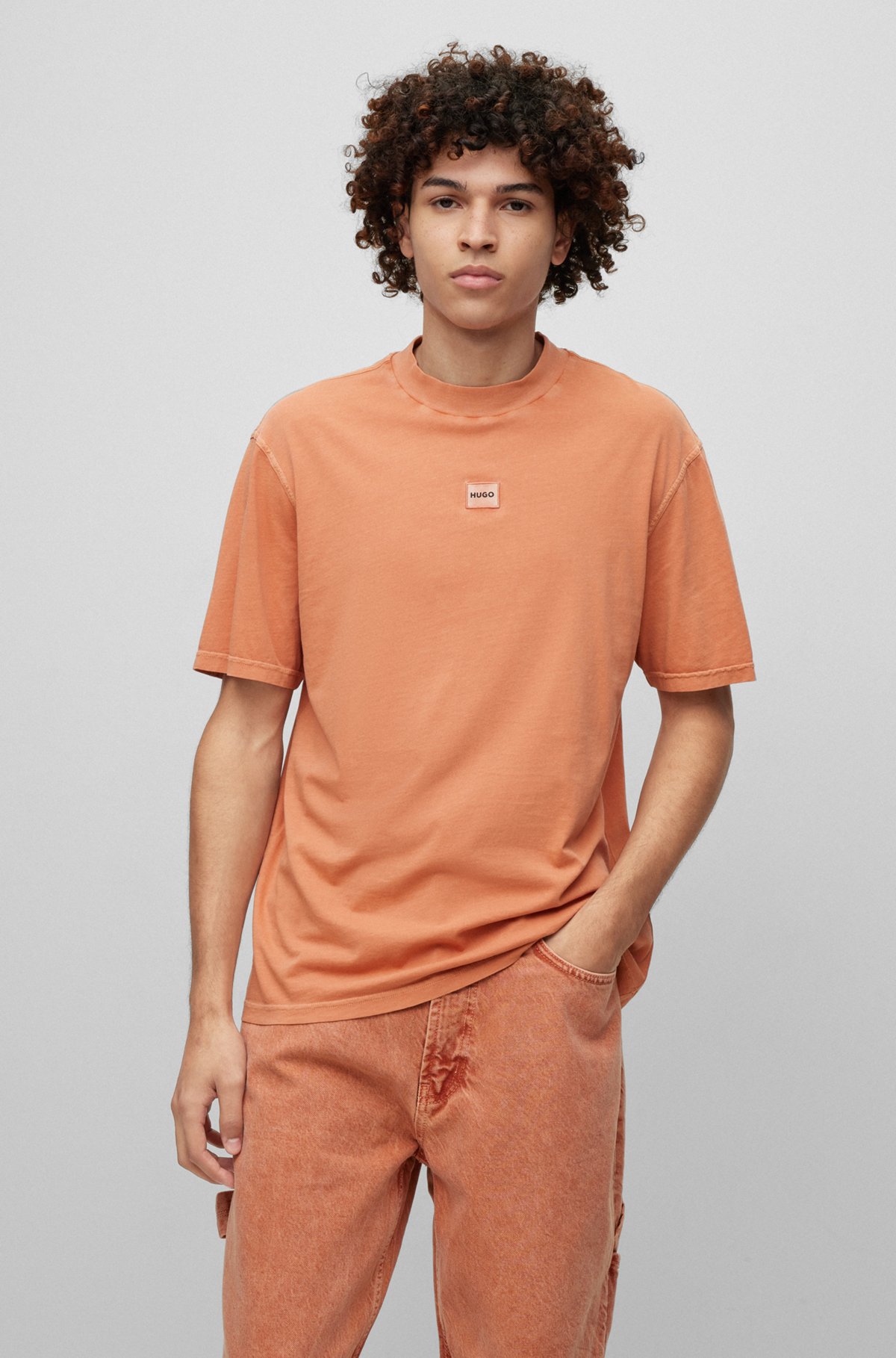 Cotton-jersey relaxed-fit T-shirt with logo patch, Light Orange