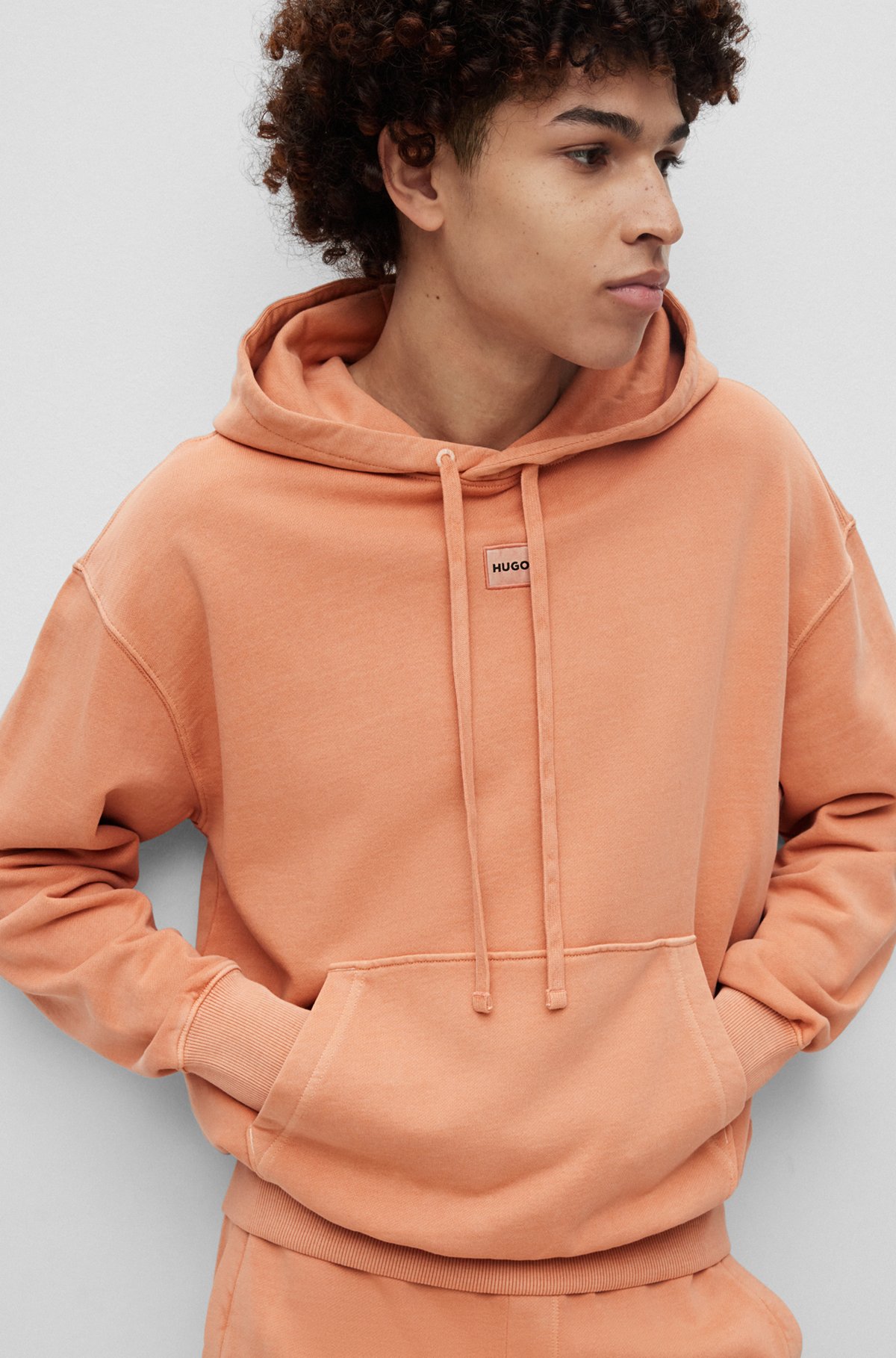 Cotton-terry relaxed-fit hoodie with logo patch, Light Orange
