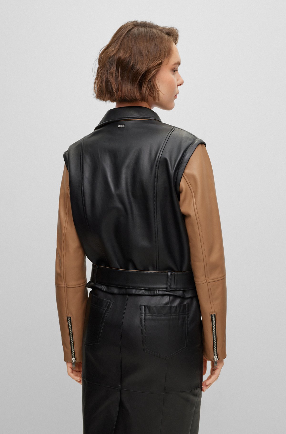 Nappa-leather regular-fit jacket with removable sleeves, Black