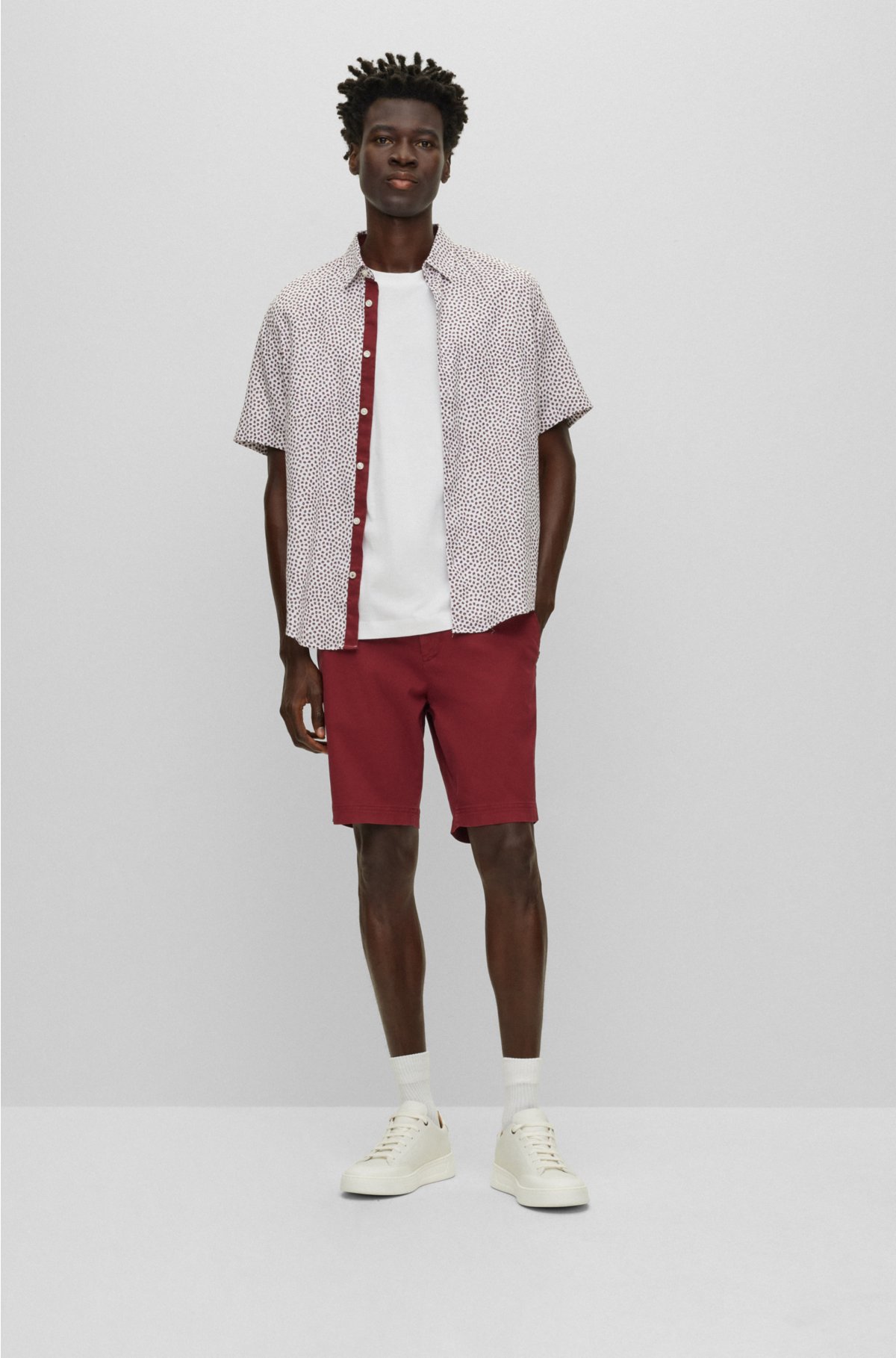 Slim-fit shorts in a cotton blend, Dark Red