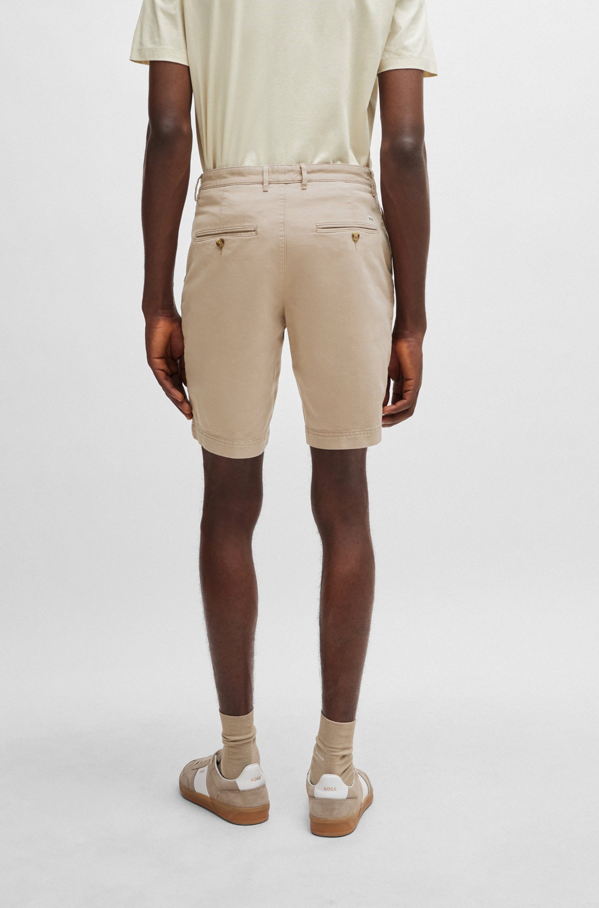 Slim-fit shorts in stretch-cotton gabardine, Light Beige