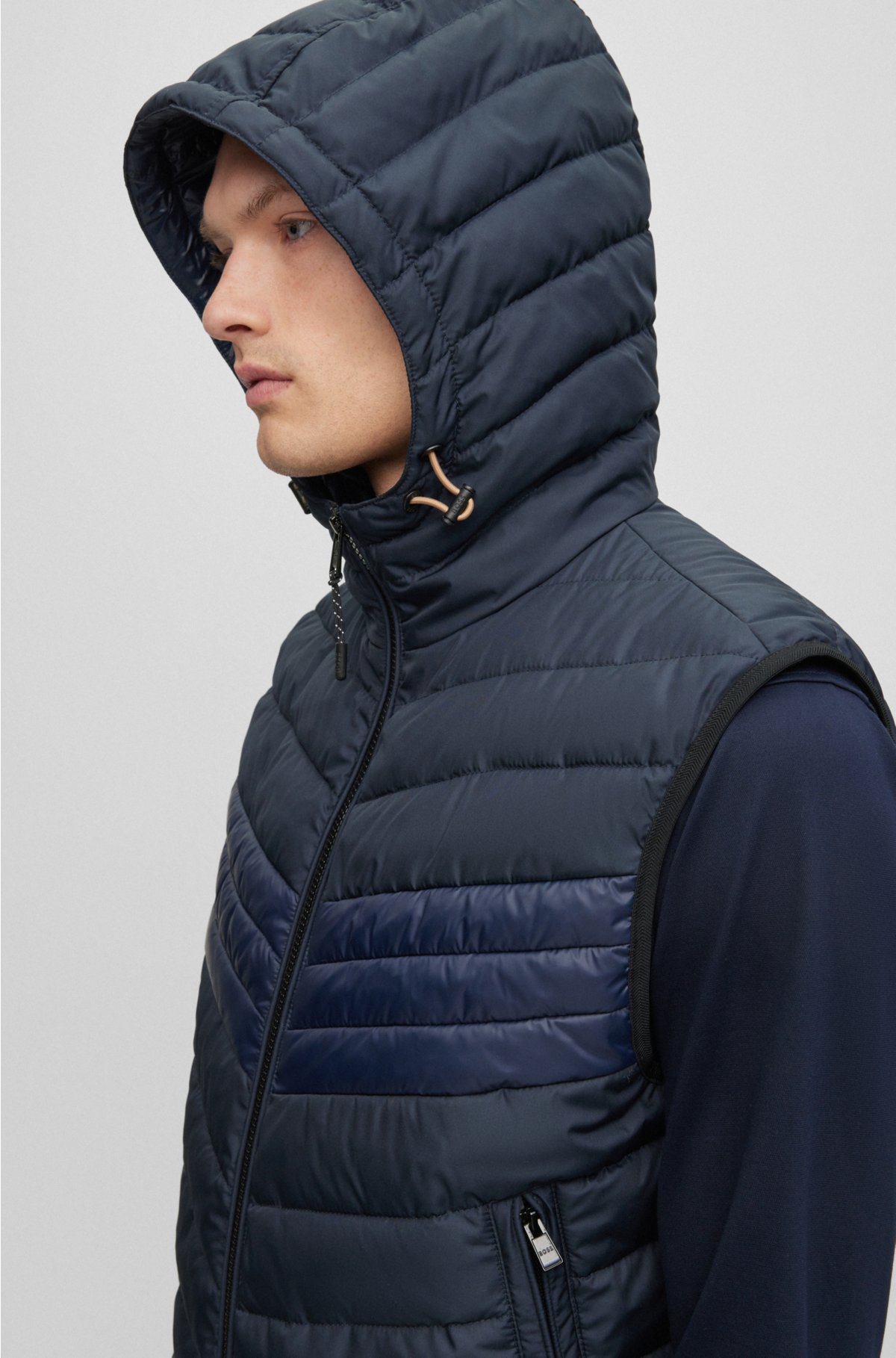 Pikken Netto Kruiden BOSS - Water-repellent hooded gilet with signature stripe