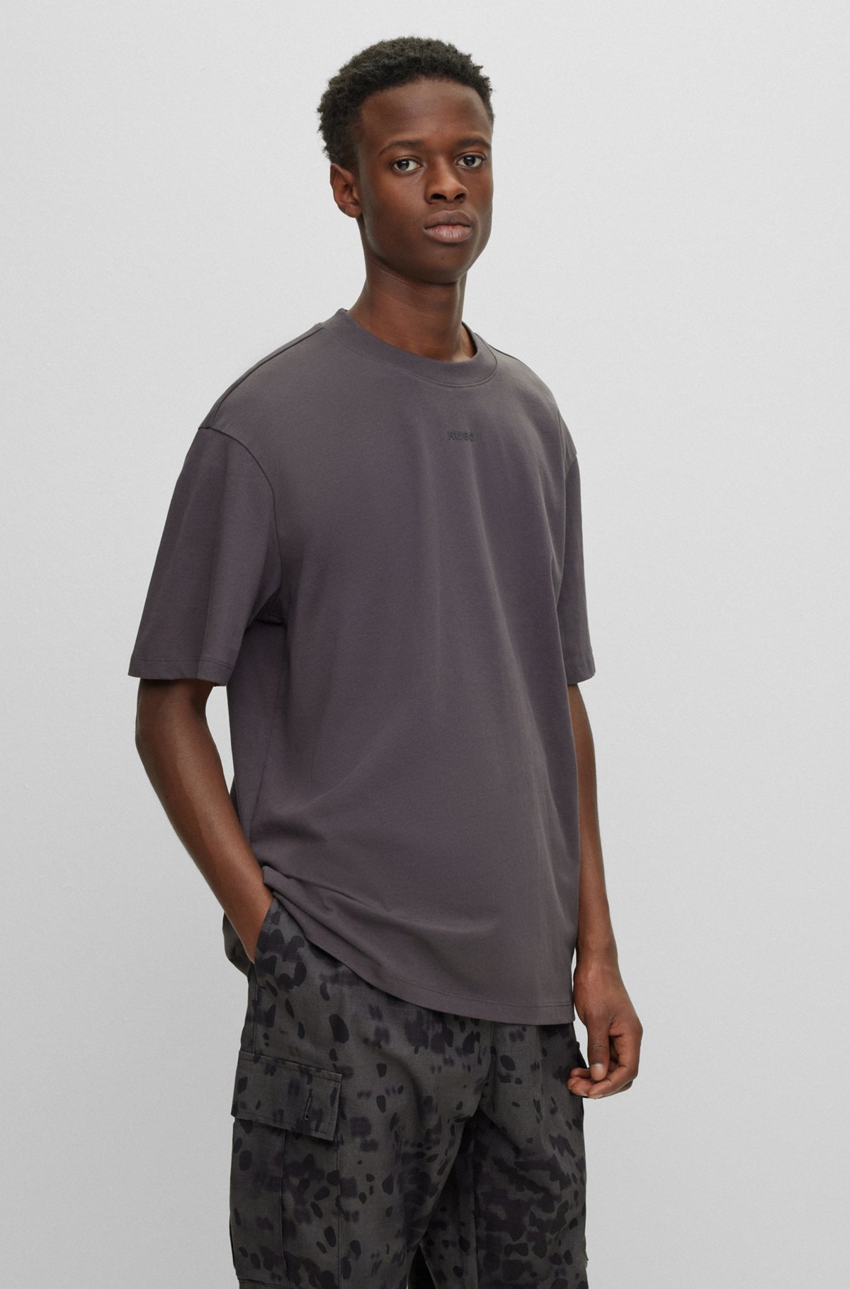 Camiseta relaxed fit en punto de algodón con logo estampado, Gris oscuro