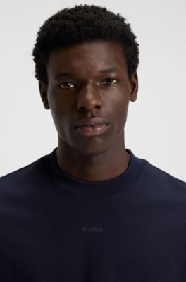 T-shirt i relaxed fit med tryckt logga, tillverkad av bomullsjersey, M&ouml;rkbl&aring;