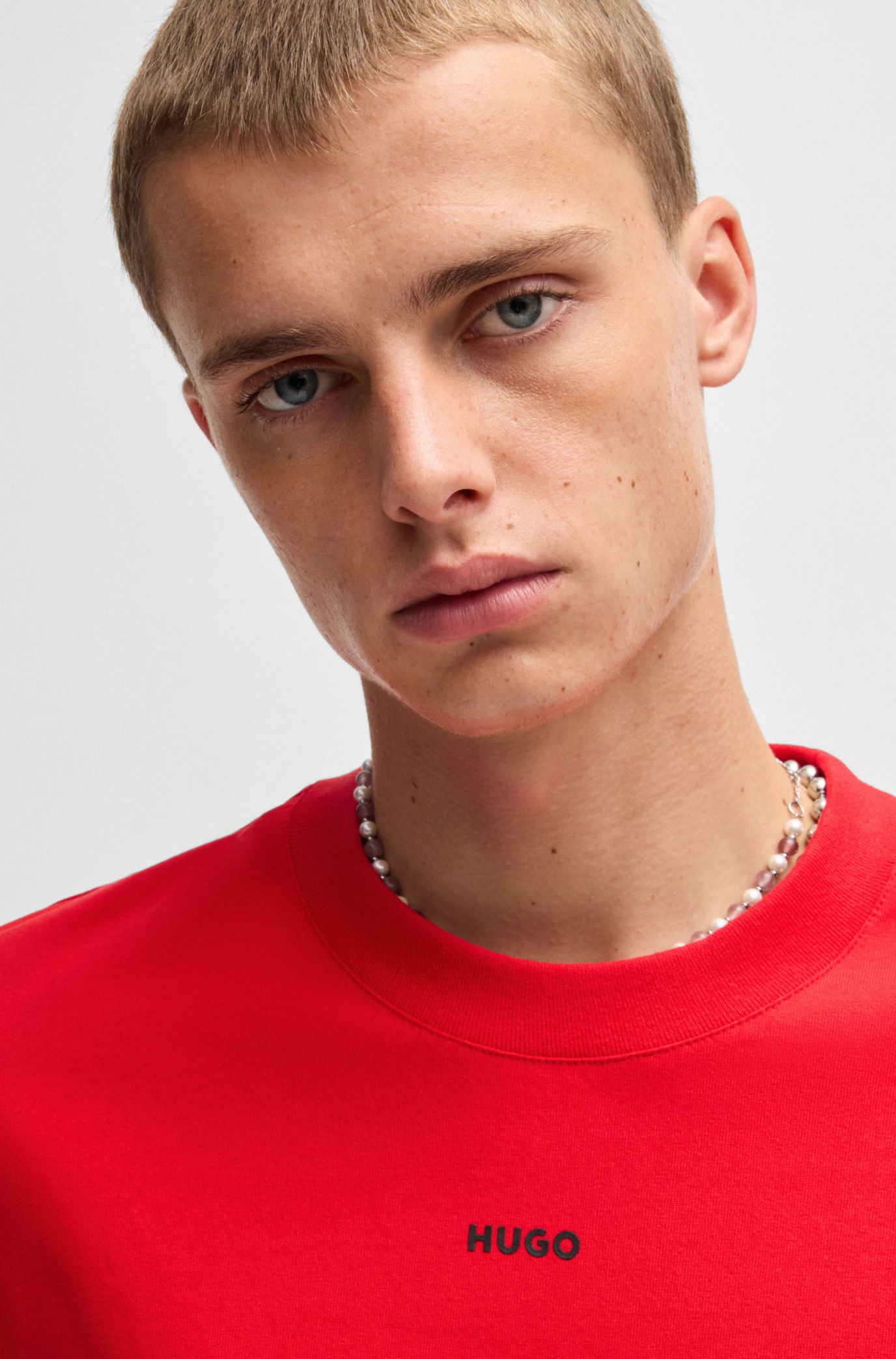 HUGO DAPOSOリラックスフィット 厚手 コットン 長袖 Tシャツ HUGO - リラックスフィットTシャツ コットン ロゴプリント - レッド