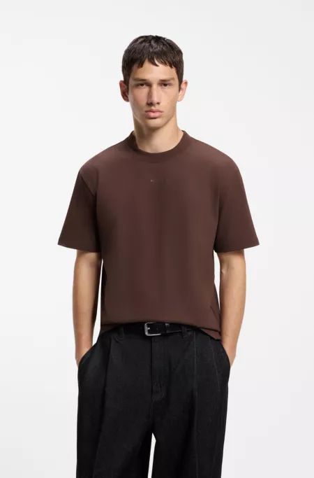 Relaxed-fit T-shirt with central logo detail