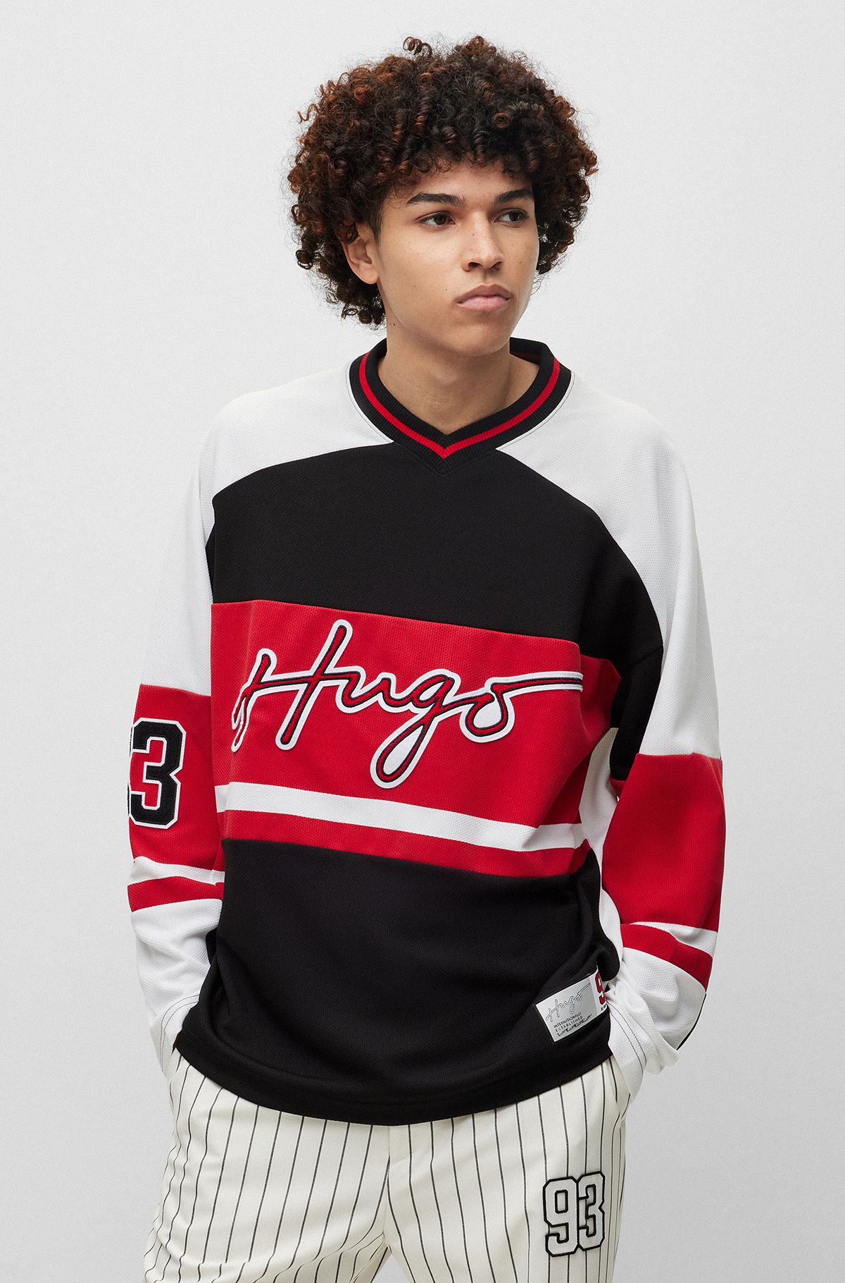 Oversized-fit mesh sweatshirt with handwritten logo, Black / Red / White