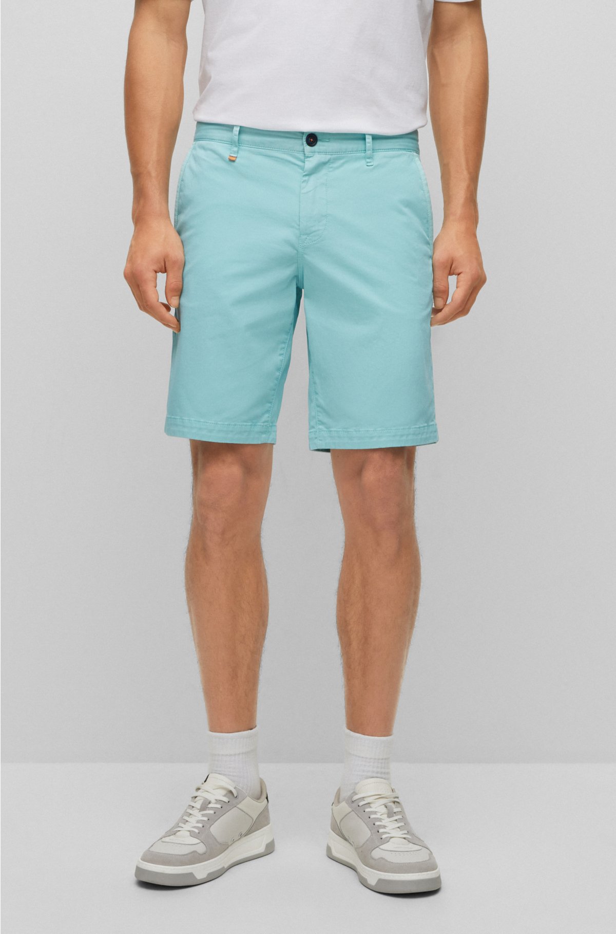 - regular-rise shorts in stretch cotton
