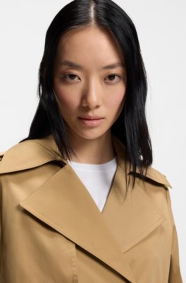 Double-breasted trench coat with buckled belt 3