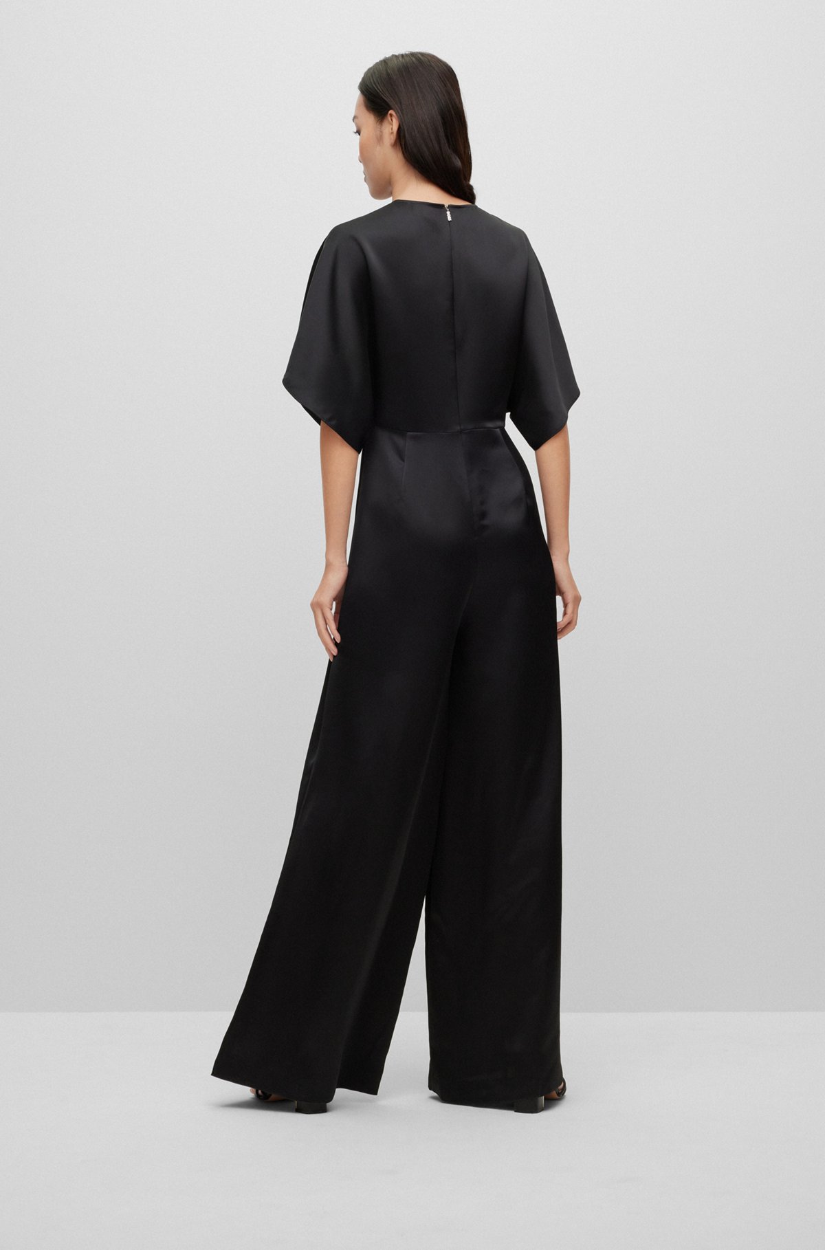 Short-sleeved slim-fit jumpsuit in satin, Black