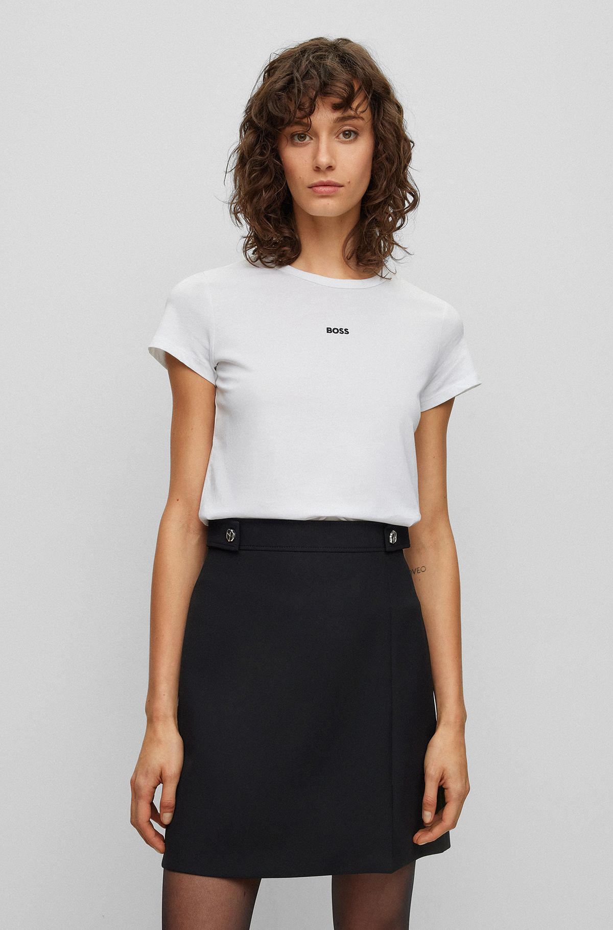 Camiseta slim fit de algodón orgánico con logo en contraste, Blanco