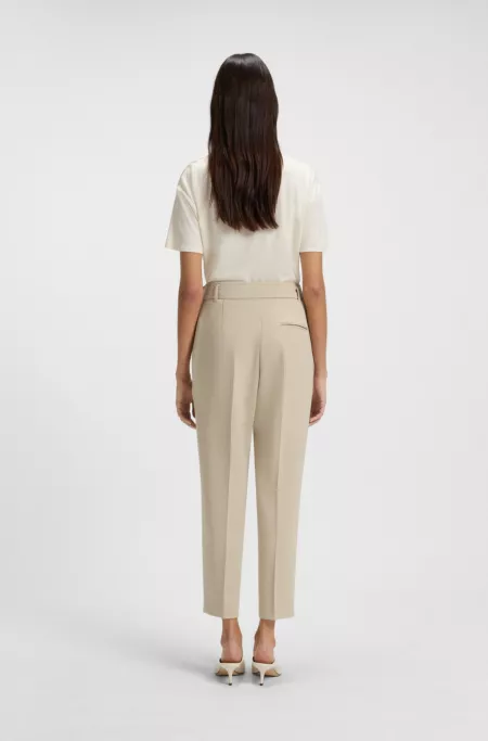 Pantalon court Regular en crêpe infroissable