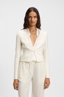 Slim-fit cropped jacket with collarless styling, White