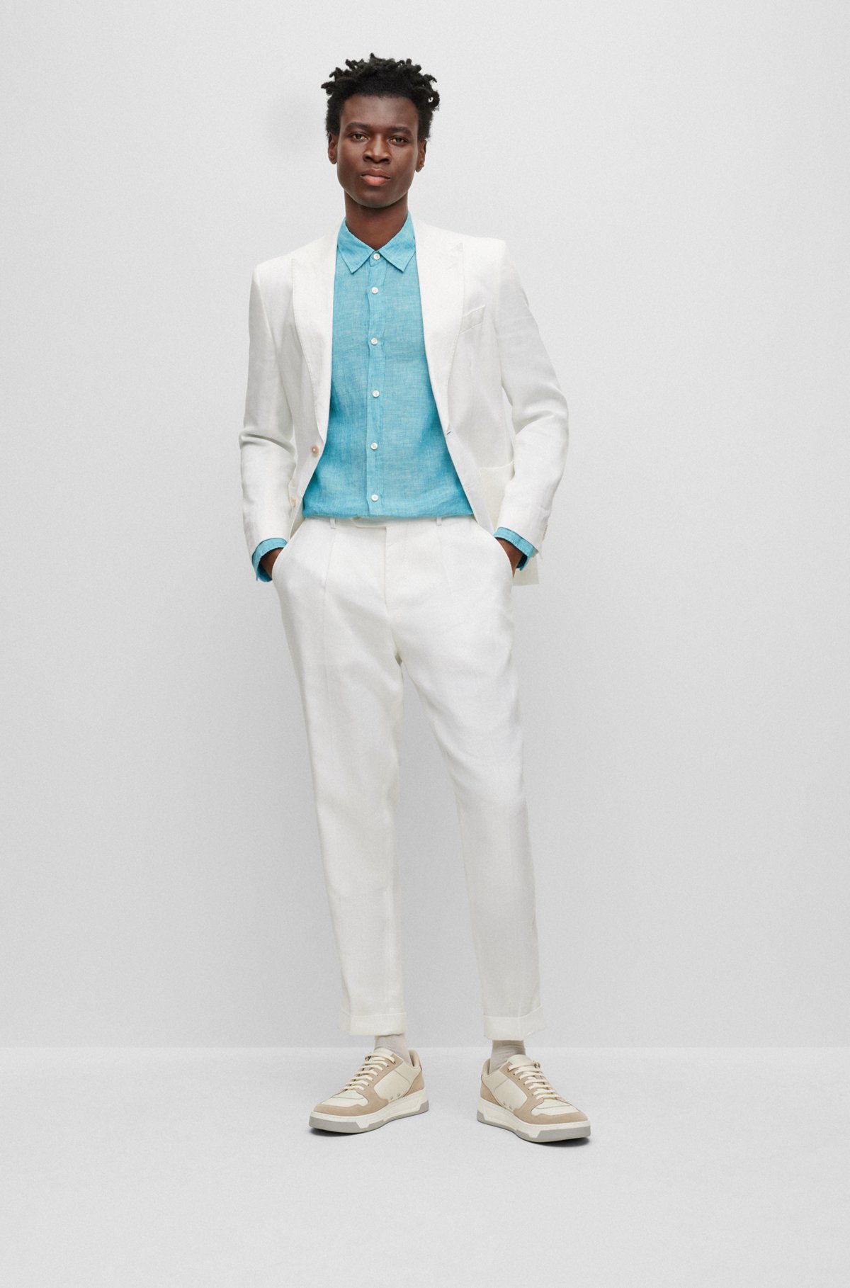 Regular-fit long-sleeved shirt in linen chambray, Light Blue
