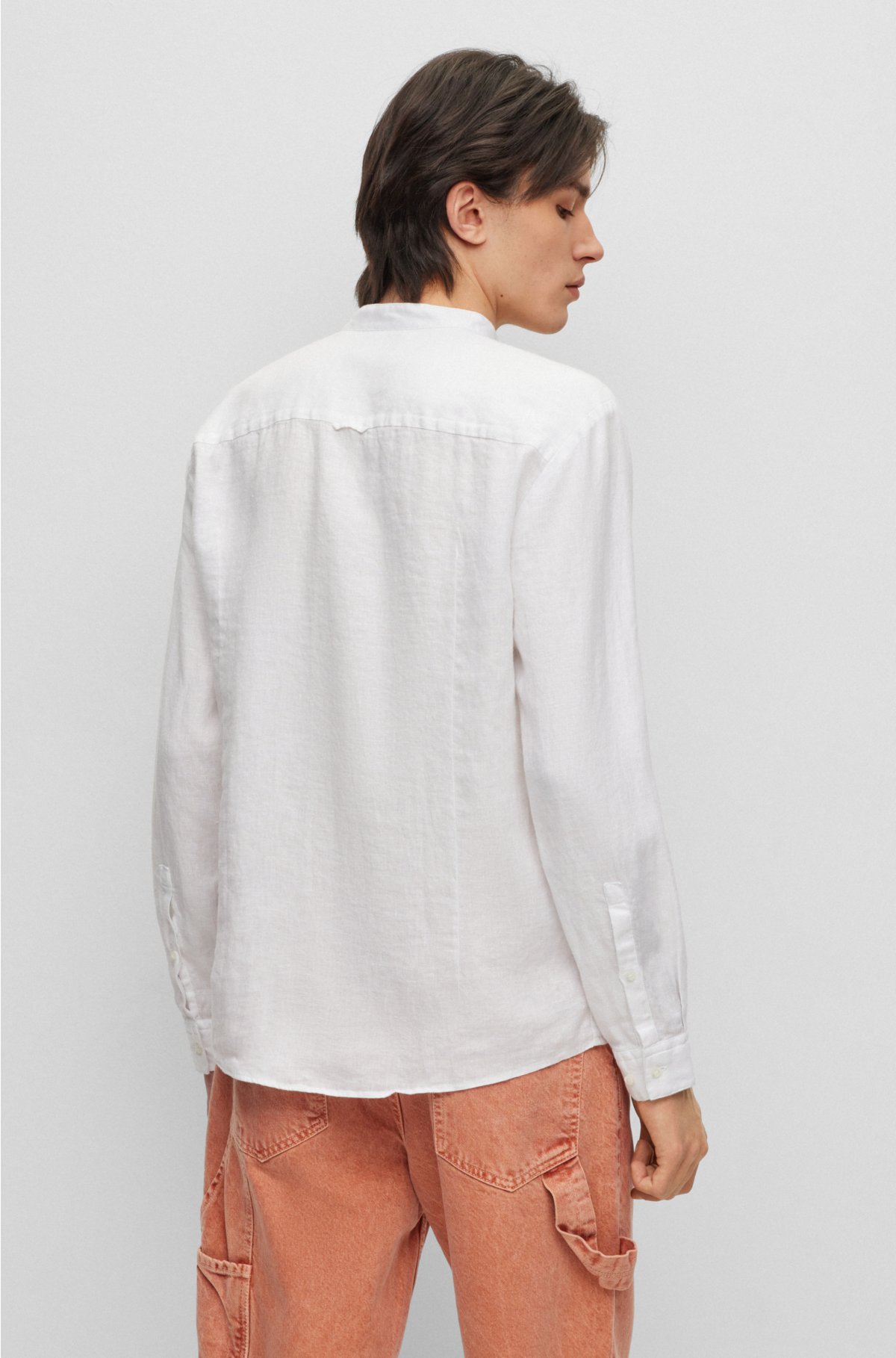Collarless slim-fit shirt in linen with stand collar, White