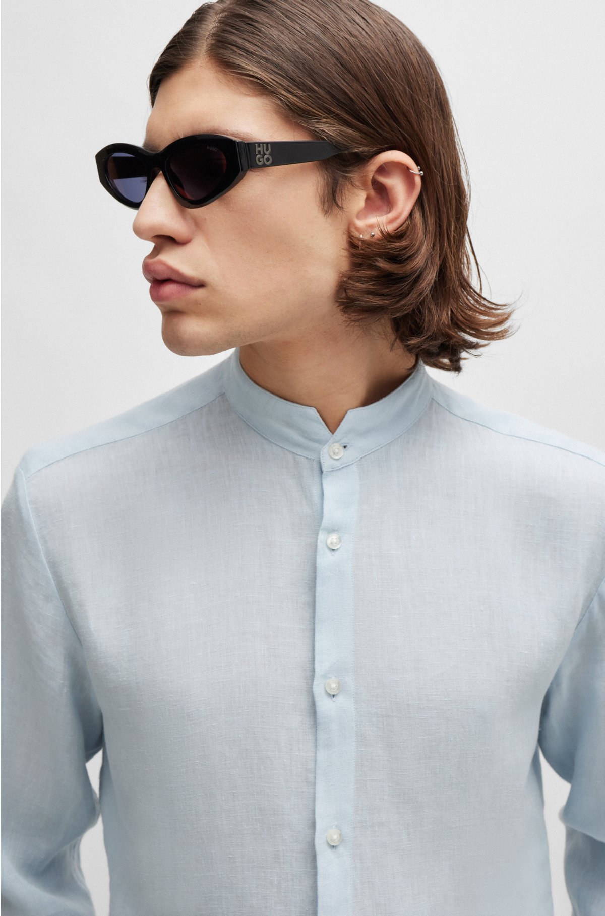Collarless slim-fit shirt in linen with stand collar, Light Blue