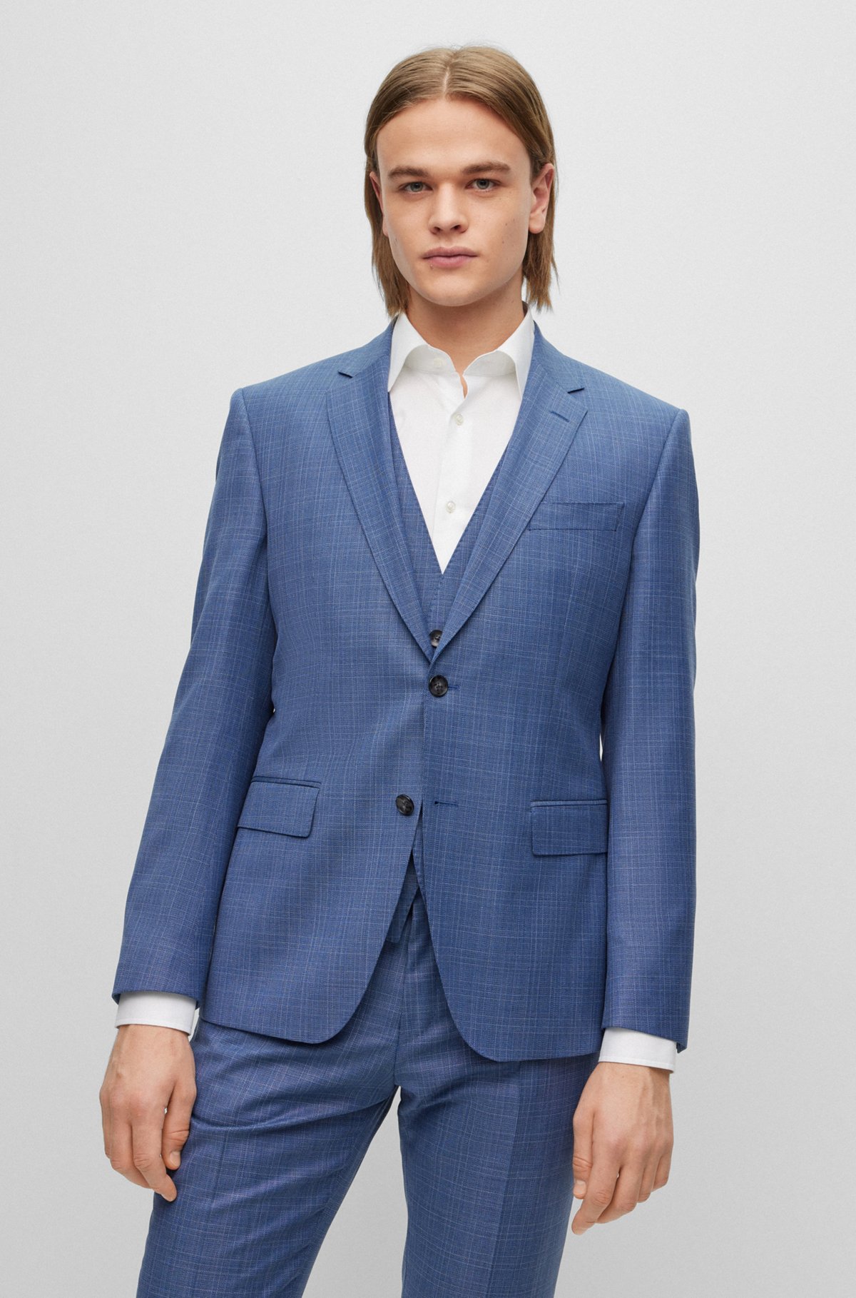 - Slim-fit suit in checked serge
