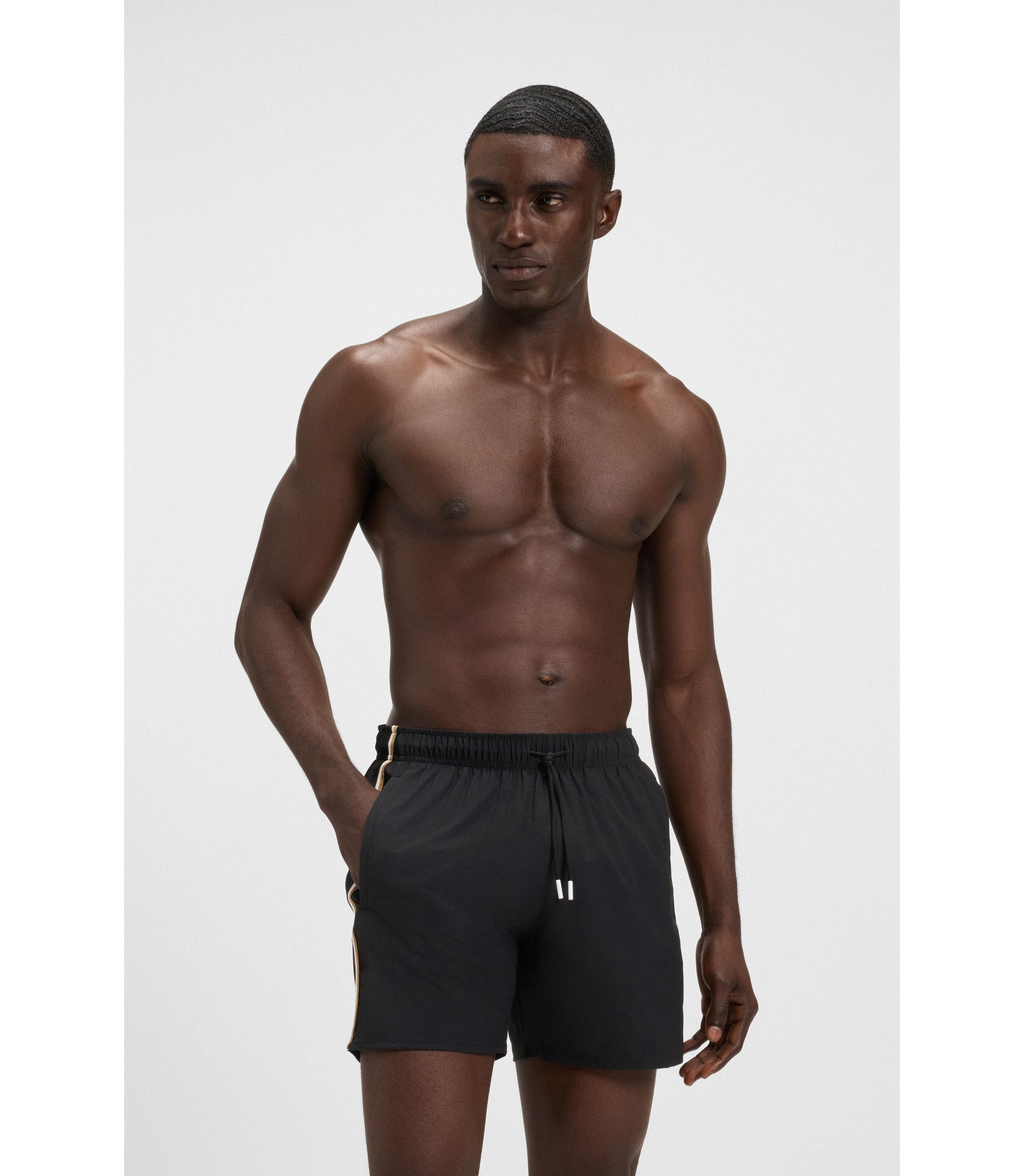 ○★新品未使用　BOSS（ボス）　リコ　スイムショーツ　S　ブラック メンズスイムショーツ | HUGO BOSS