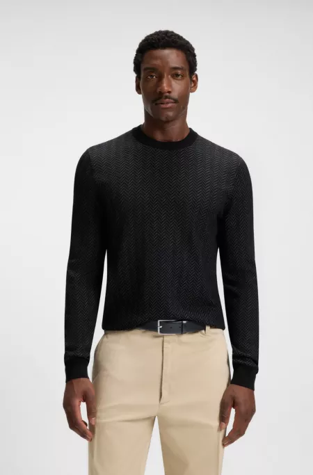 Italian-made leather belt with pin buckle