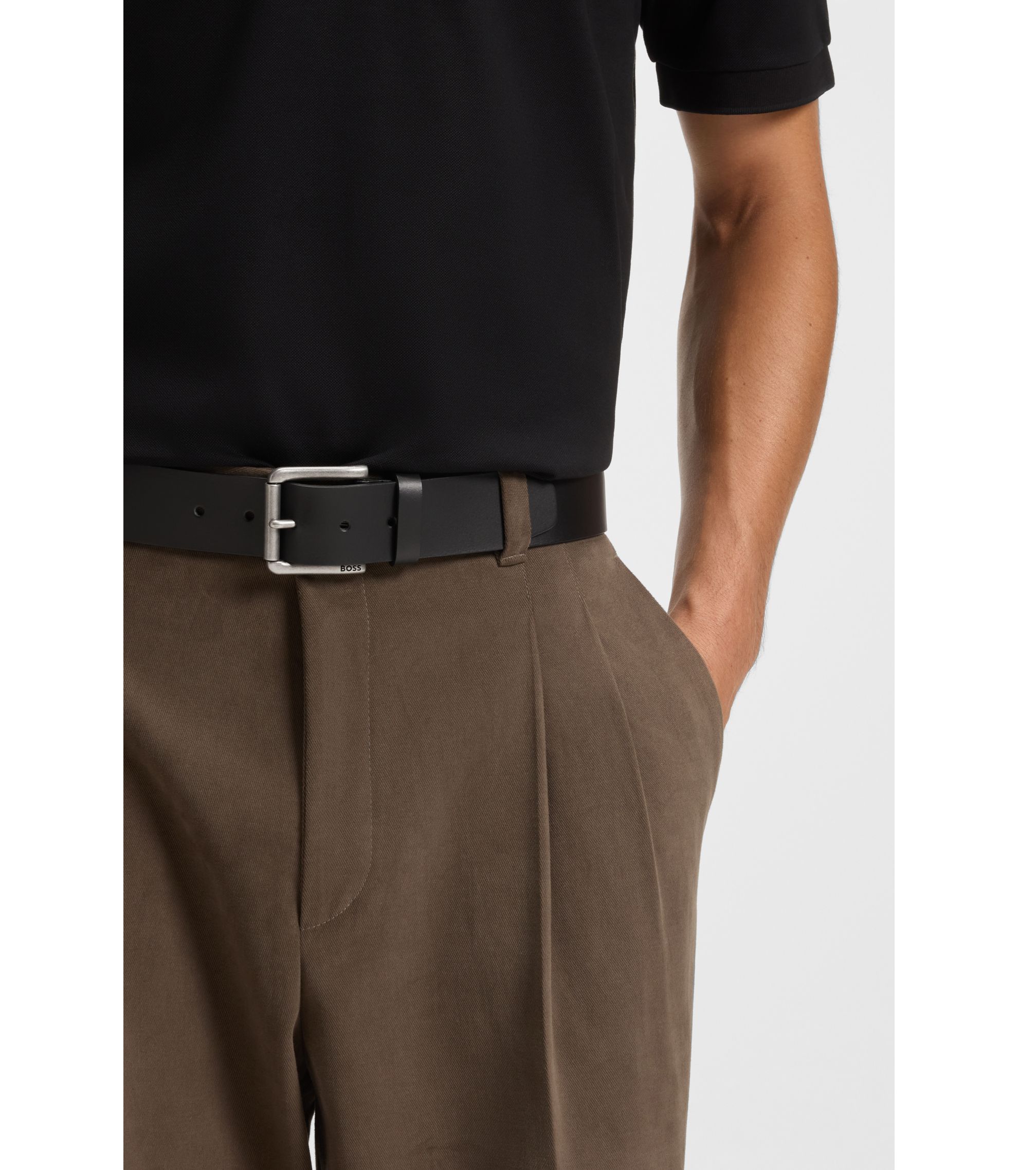 BOSS - レザーベルト ロゴピンバックル - ブラック