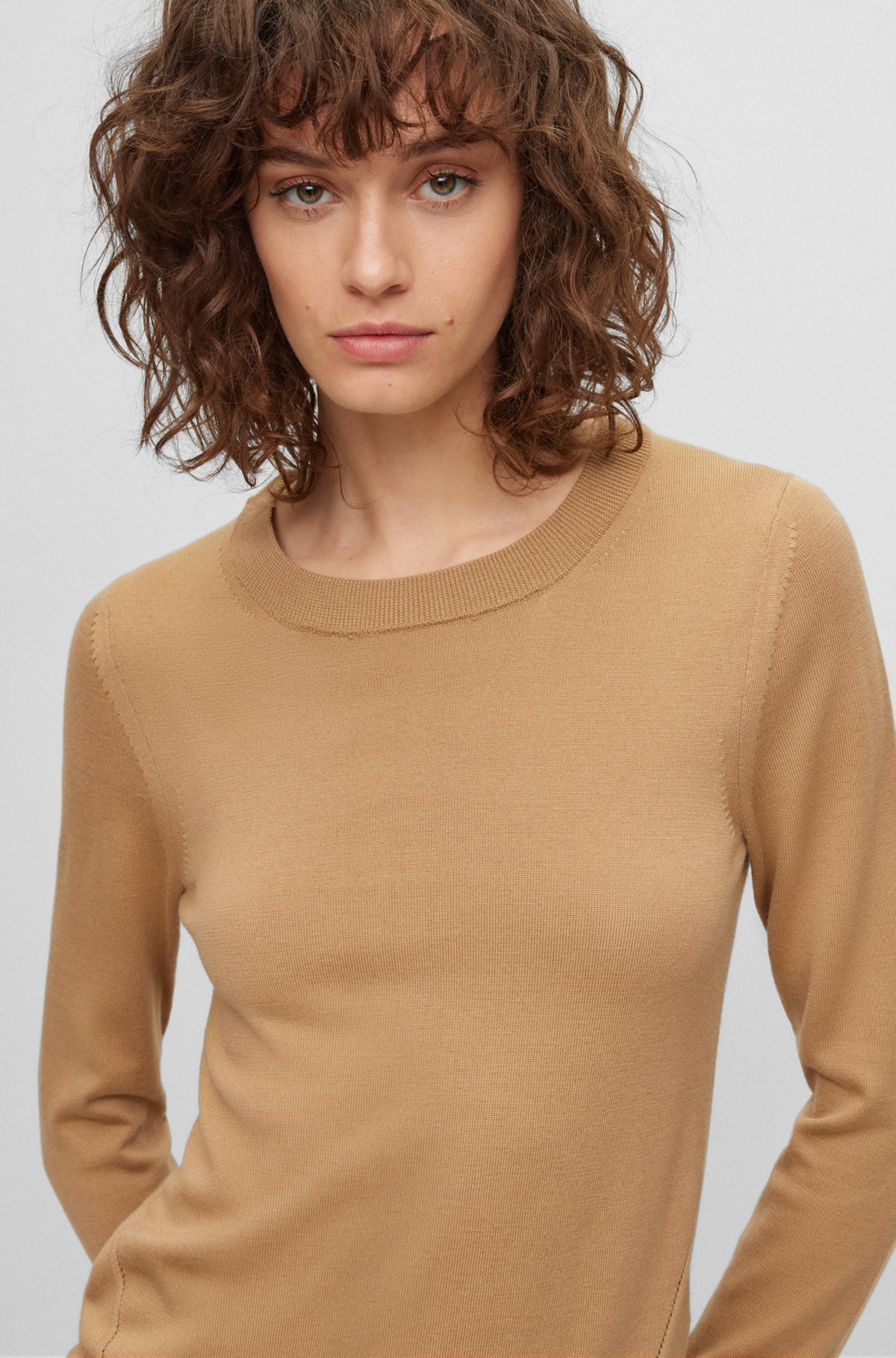 Crew-neck sweater in merino wool, Beige