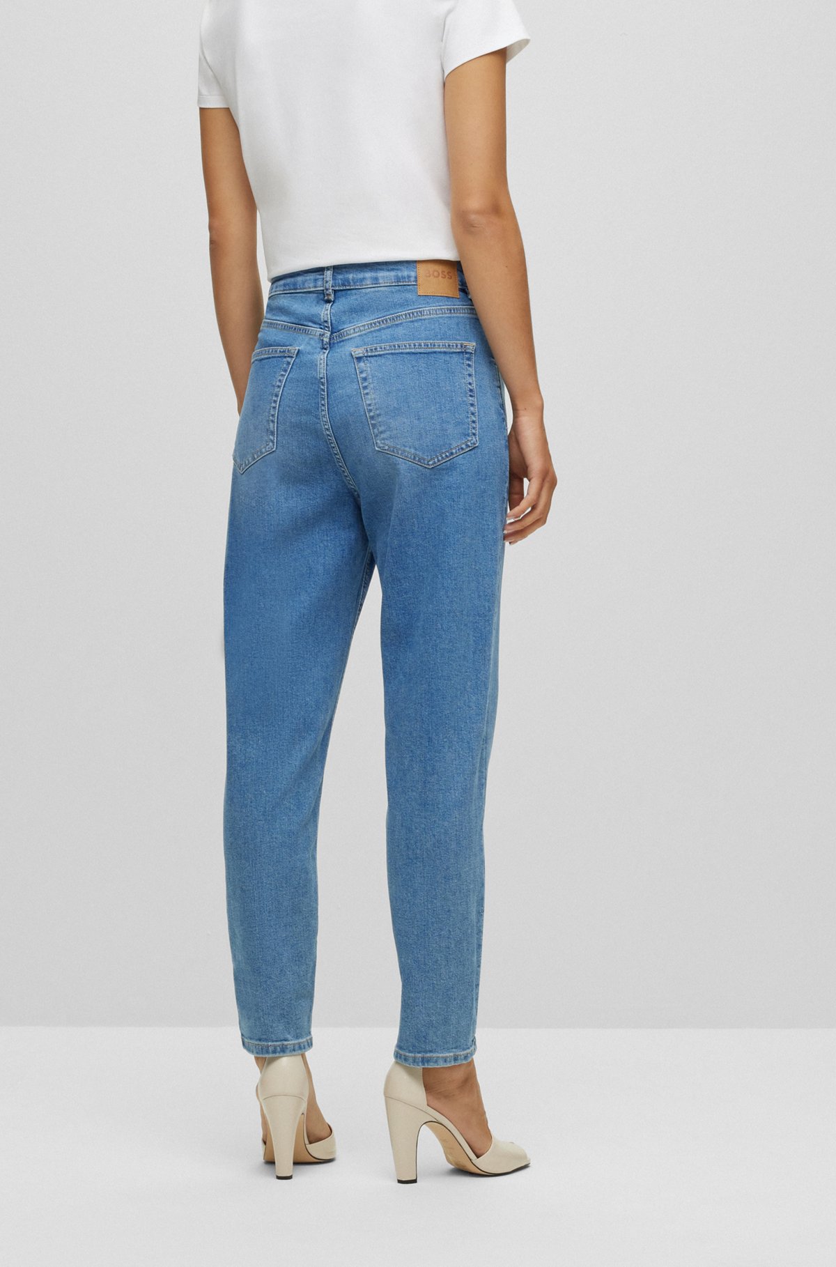Kortere jeans met hoge taille van comfortabel blauw stretchdenim, Blauw