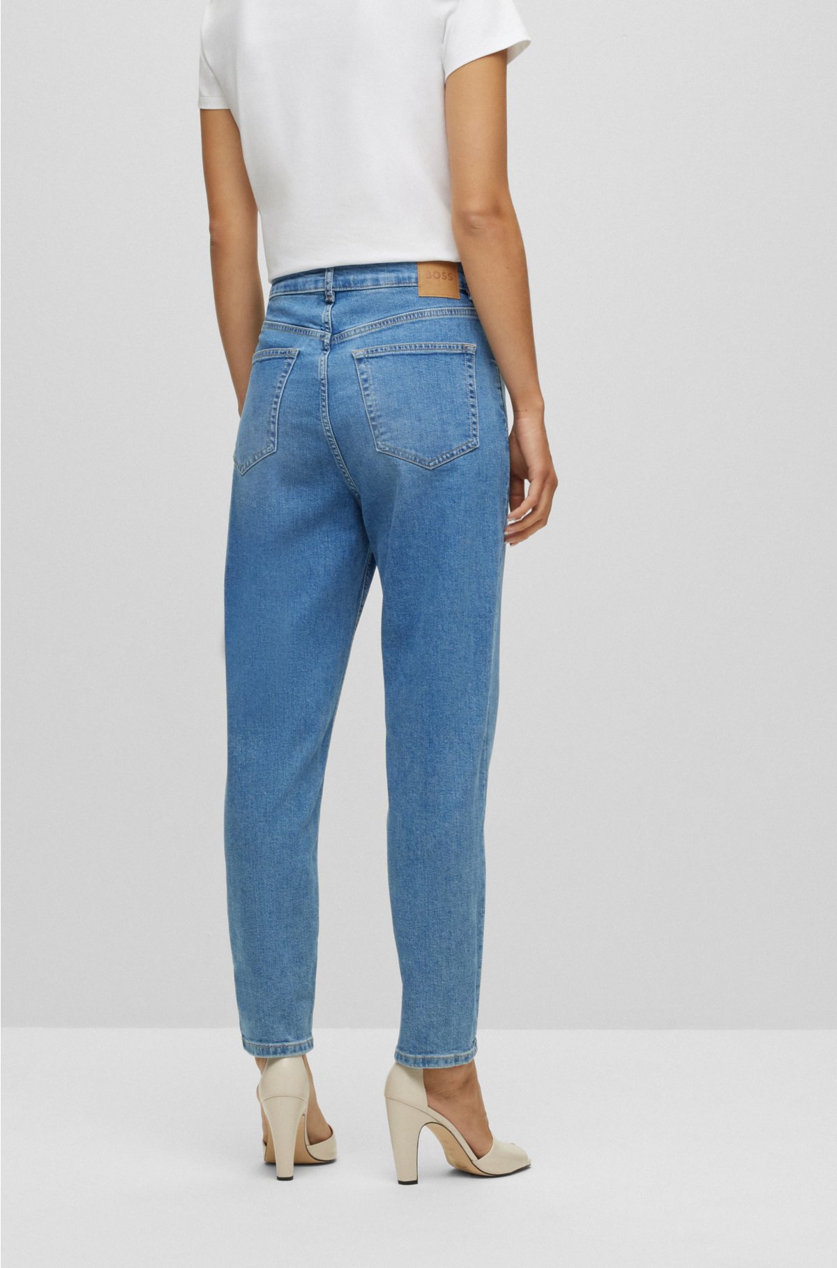 High-waisted cropped jeans in blue comfort-stretch denim, Blue