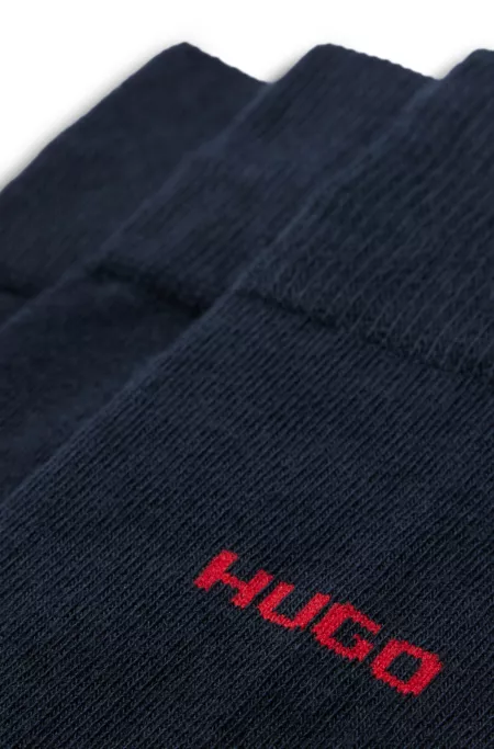 Three-pack of regular-length socks with logo details
