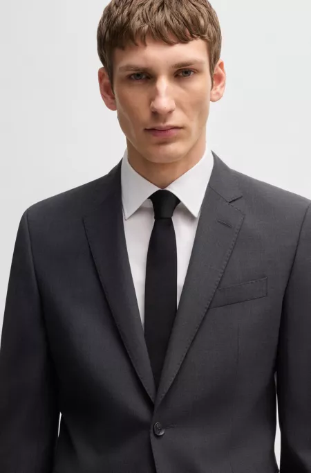 Slim-fit suit in stretch virgin wool