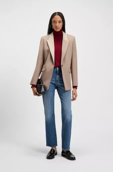Rollneck sweater in virgin wool