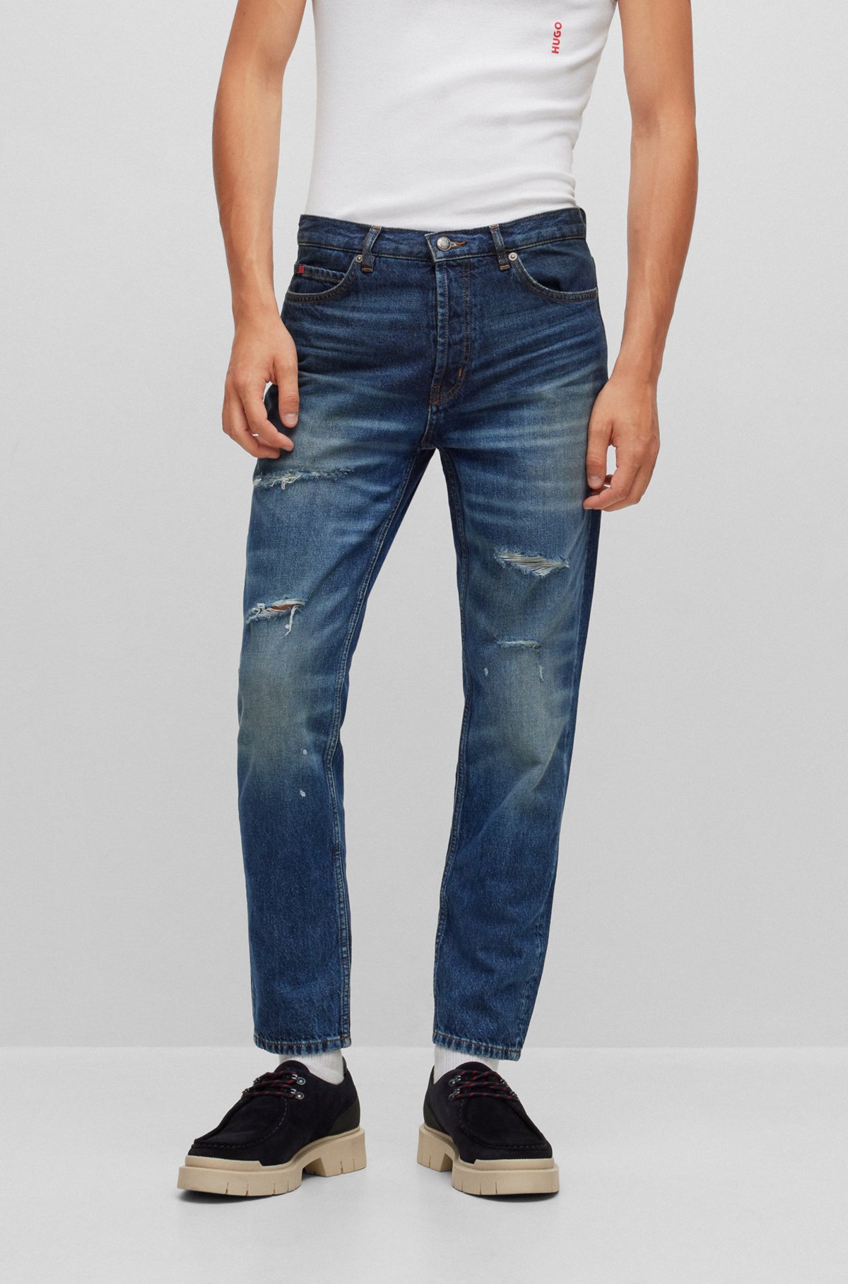 HUGO - Tapered-fit jeans in blue rigid denim