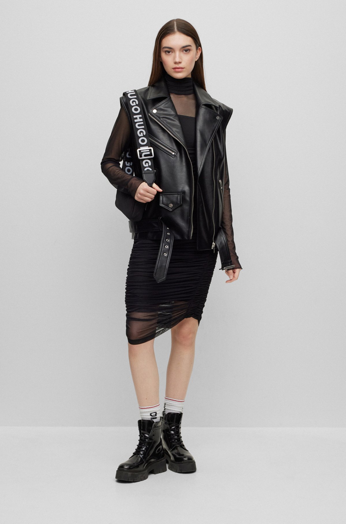 Relaxed-fit biker-style sleeveless jacket in faux leather, Black