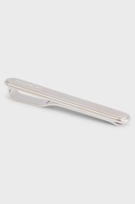 Oval-shaped tie clip with engraved logo, Silver tone